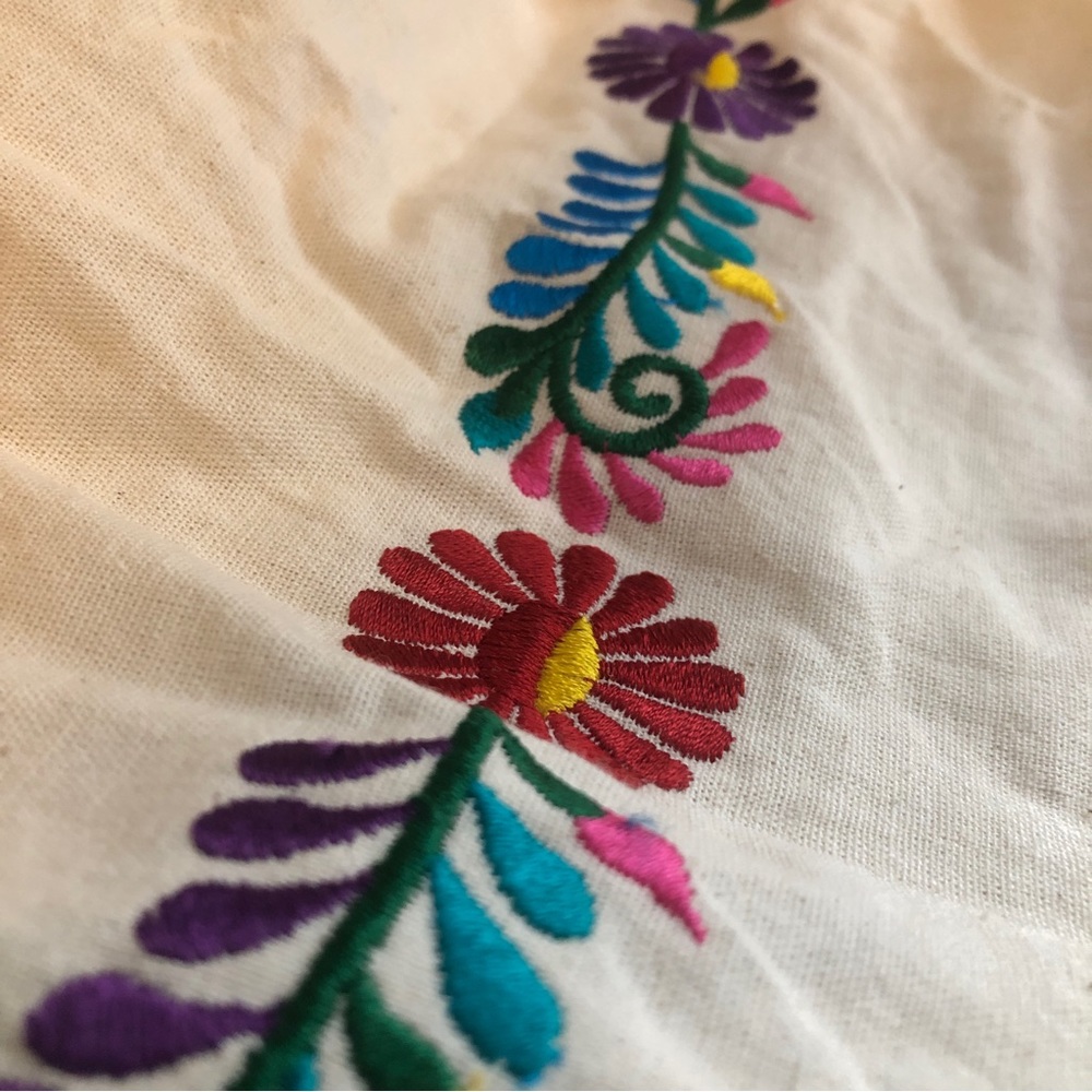 Handmade artisan womens Mexican embroidered off shoulder cotton blouse 2XL - Picture 7 of 13